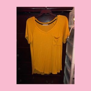 Super cute fitted blouse